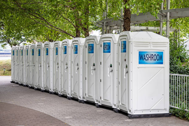 Best Portable Restroom Servicing (Cleaning and Restocking)  in Saratoga, CA